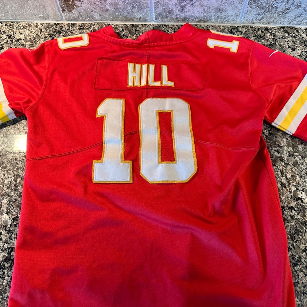NFL Chiefs Tyreek Hill Youth Large/Women’s Small Jersey